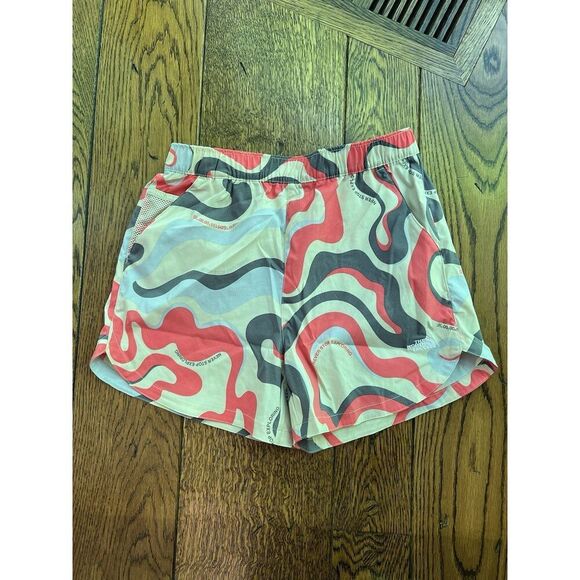 The North Face Class V Pathfinder Shorts NWOT size SMALL Gravel Wavy Lines Print - Picture 1 of 5